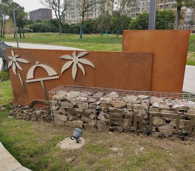 关岭锈钢板挡土墙